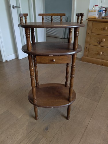 Tier vintage wooden - wooden, stand